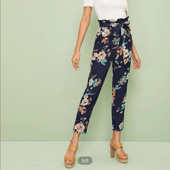 floral navy paper bag pants - Picture 1 of 9